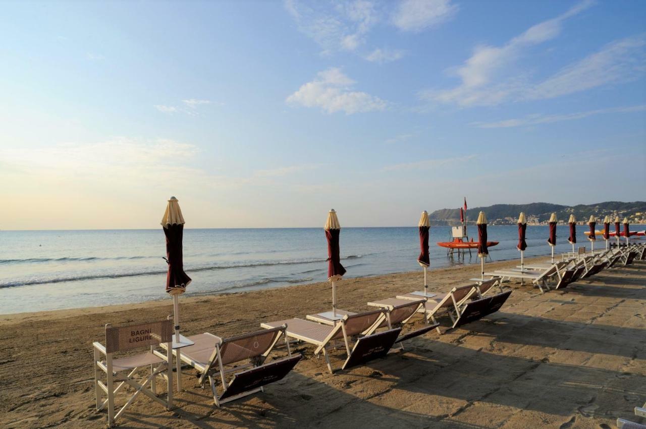 Hotel Ligure Alassio Exterior photo